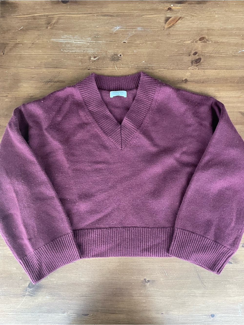 Women’s V-Neck Sweater - Burgundy